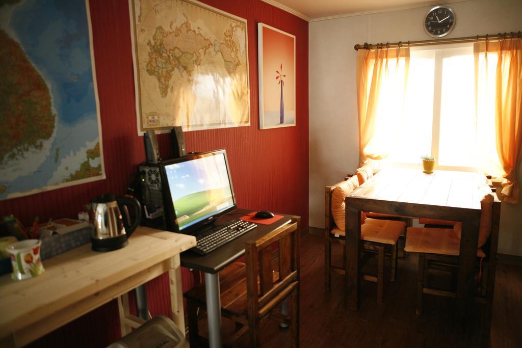 Birdsnest Hostel Hongdae Foreigner Only Seul Dış mekan fotoğraf